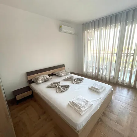Διαμέρισμα Deltich In Sozopol, Near The Stadium, Free Parking *